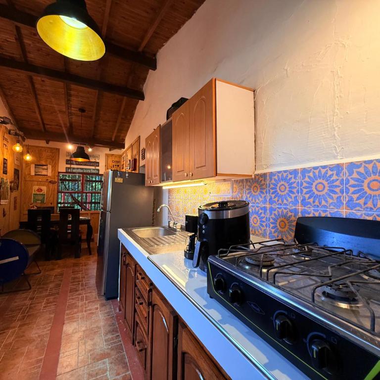 Casa y Glamping, 14 personas, Ideal familias con niños, traquilidad y descanso - Five-Bedroom House - 10