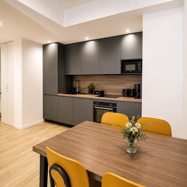 Pescara Centro con Balcone Privato, Fino a 4 Ospiti - Appartement 1 Chambre - 14
