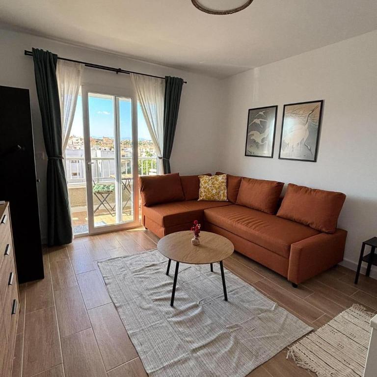 Los Locos Beach Studio Apartman - One-Bedroom Apartment - 1