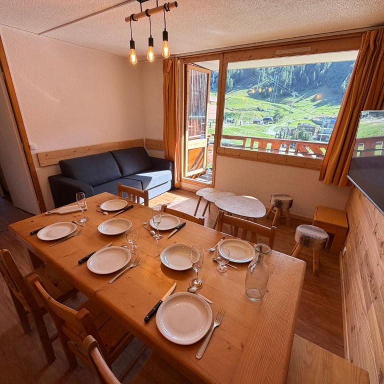 Appartement 6 personnes Skis aux pieds Piscine chauffée La Plagne Bellecôte - Apartment mit 1 Schlafzimmer - 2
