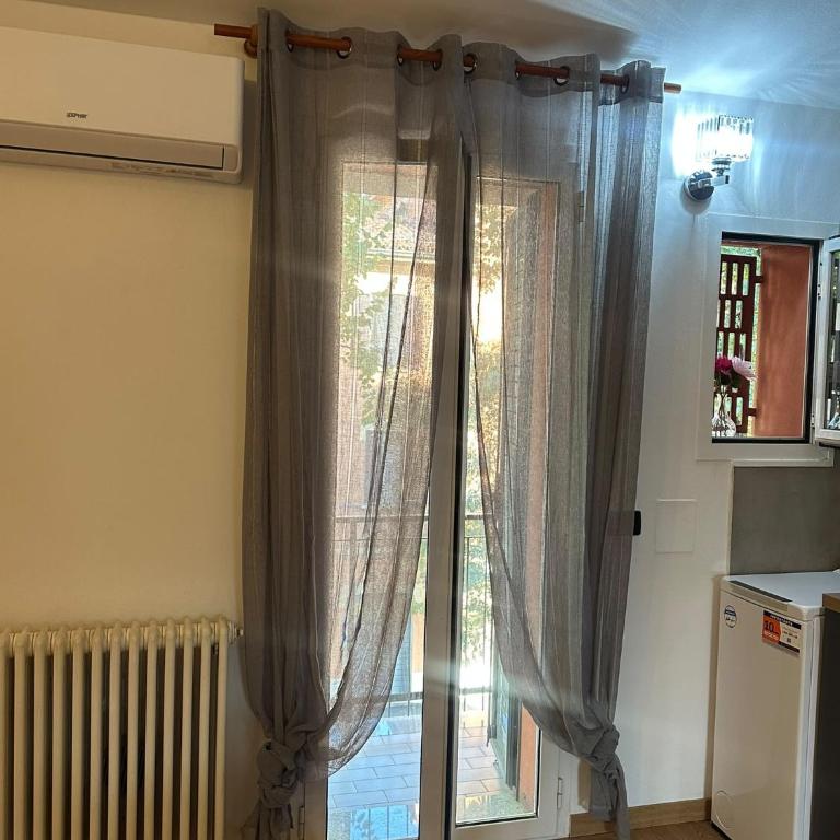 Casa Jenny - Monolocale con Balcone - 10