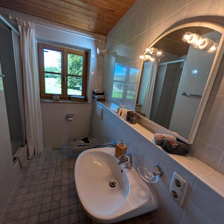 Ferienhaus Hirtbichl - Apartment mit 2 Schlafzimmern und Bergblick - 29