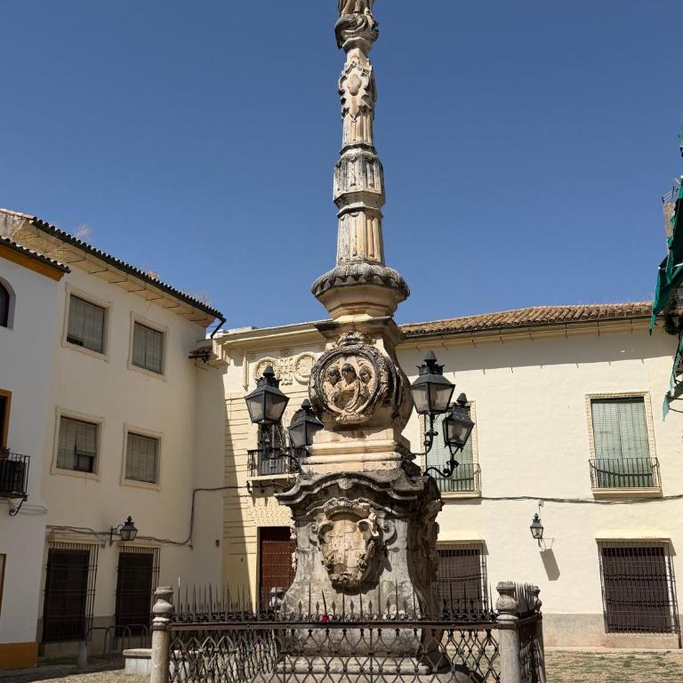 Ático Aguayos con terraza y cuatro dormitorios. - Apartment - 2