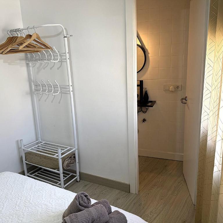 Ático Aguayos con terraza y cuatro dormitorios. - Apartment - 62