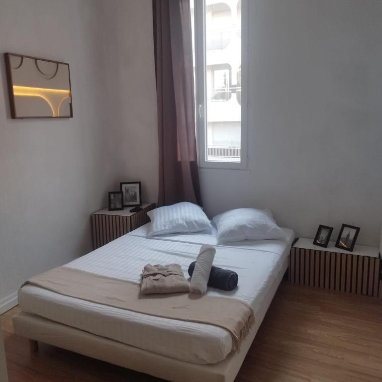 T3 Cagnes sur mer Plage & Gare 4 pers Parking - Appartement 2 Chambres - 5