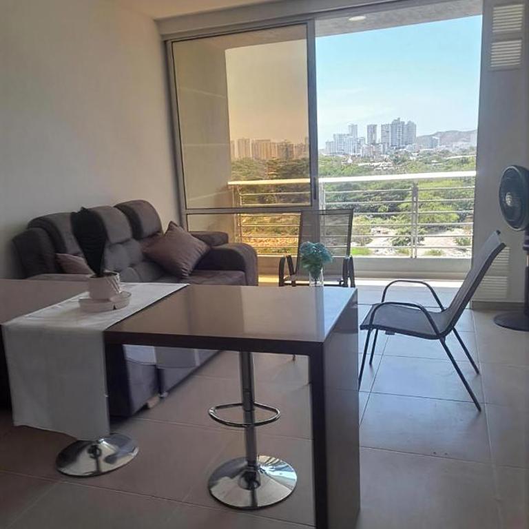 Apartamento cerca al Aeropuerto y Rodadero - Apartamento de 3 dormitorios - 3