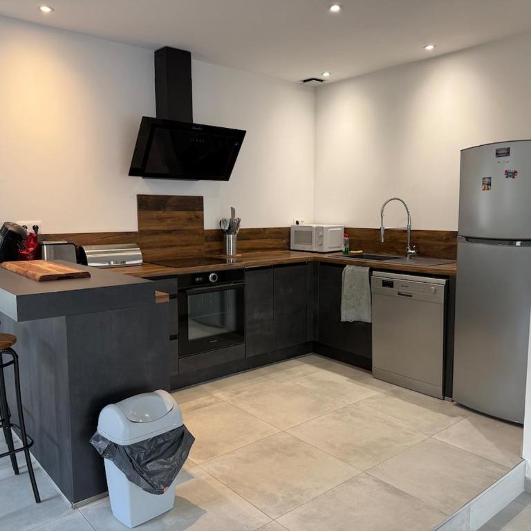 Maison Individuelle Beziers - Two-Bedroom House - 3