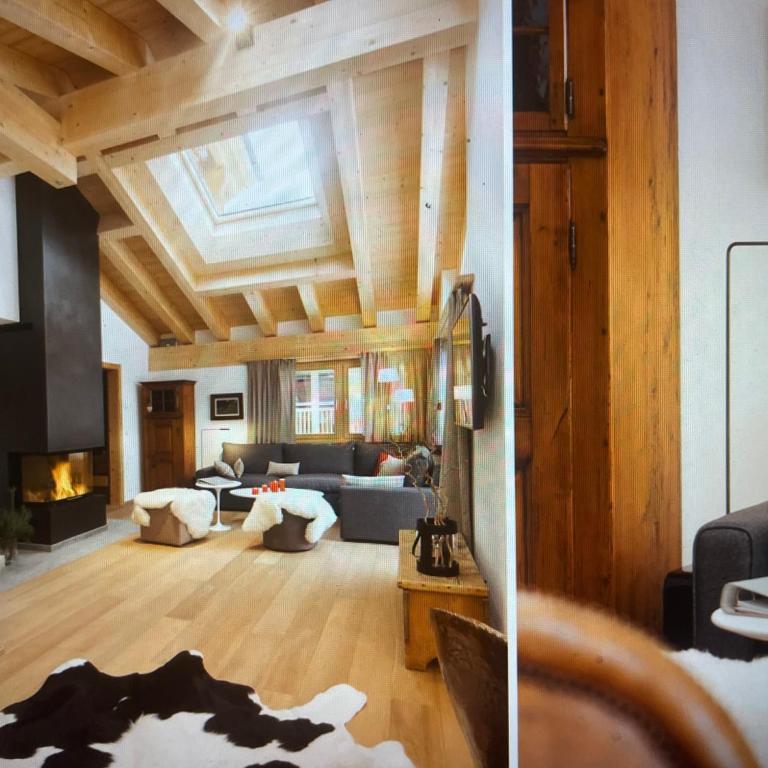 Mountain Whisper - Chalet - 2