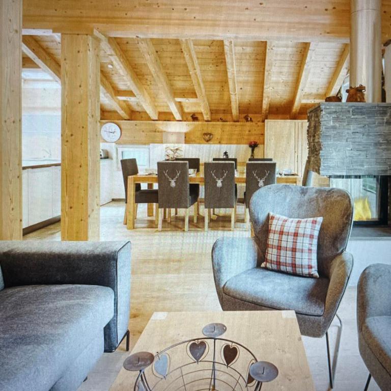 Mountain Hearth - Chalet - 10