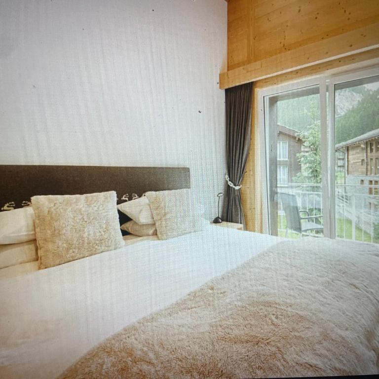 Mountain Hearth - Chalet - 12