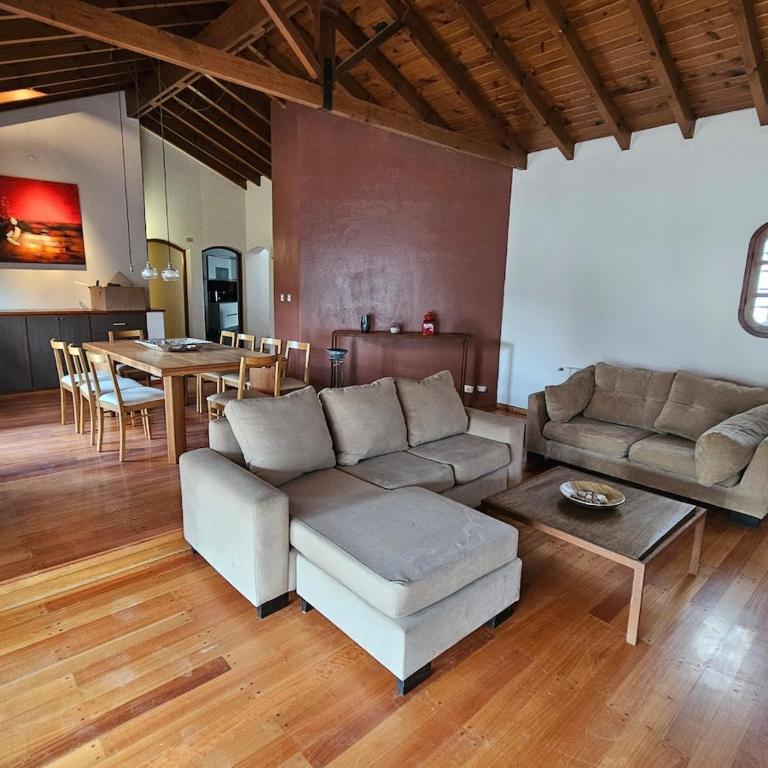 Casa Veracruz - Casa con pileta, jardín y quincho - Casa de 5 dormitorios - 17
