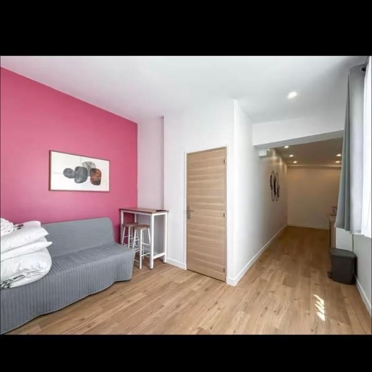 Chic et douillet studio au Porte de Paris - Appartement 1 Chambre - 5