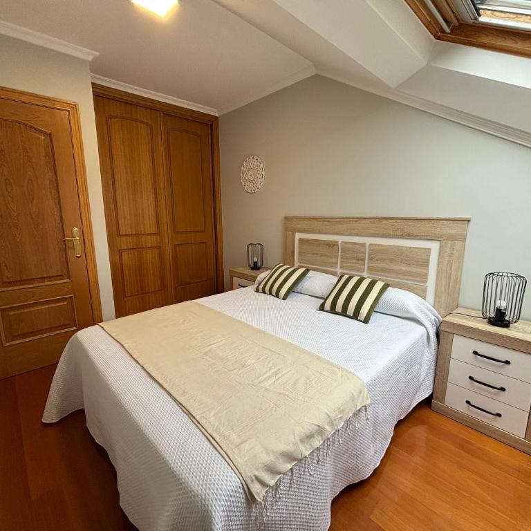 Apartamento Os Horreos de Combarro - Three-Bedroom Apartment - 17