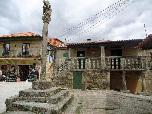 Apartamento Os Horreos de Combarro - Three-Bedroom Apartment - 32