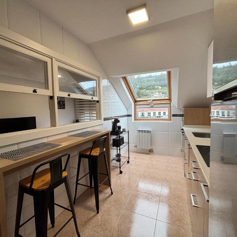 Apartamento Os Horreos de Combarro - Three-Bedroom Apartment - 39