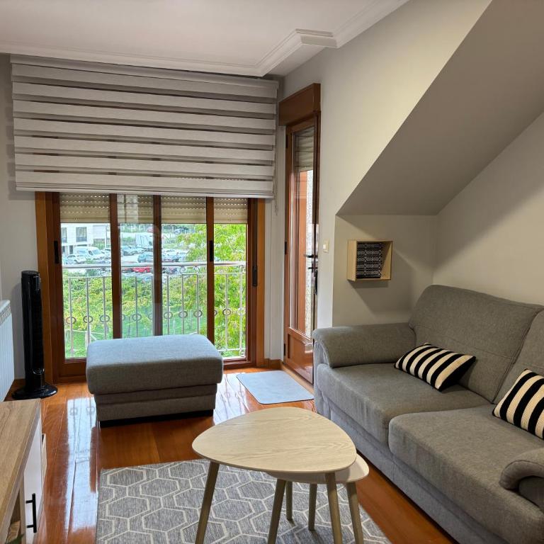 Apartamento Os Horreos de Combarro - Three-Bedroom Apartment - 42