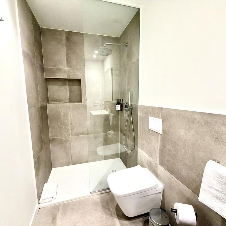 Spacious 2BR,2BA Near Nou Mestalla Valencia - Appartamento con 2 Camere da Letto - 13