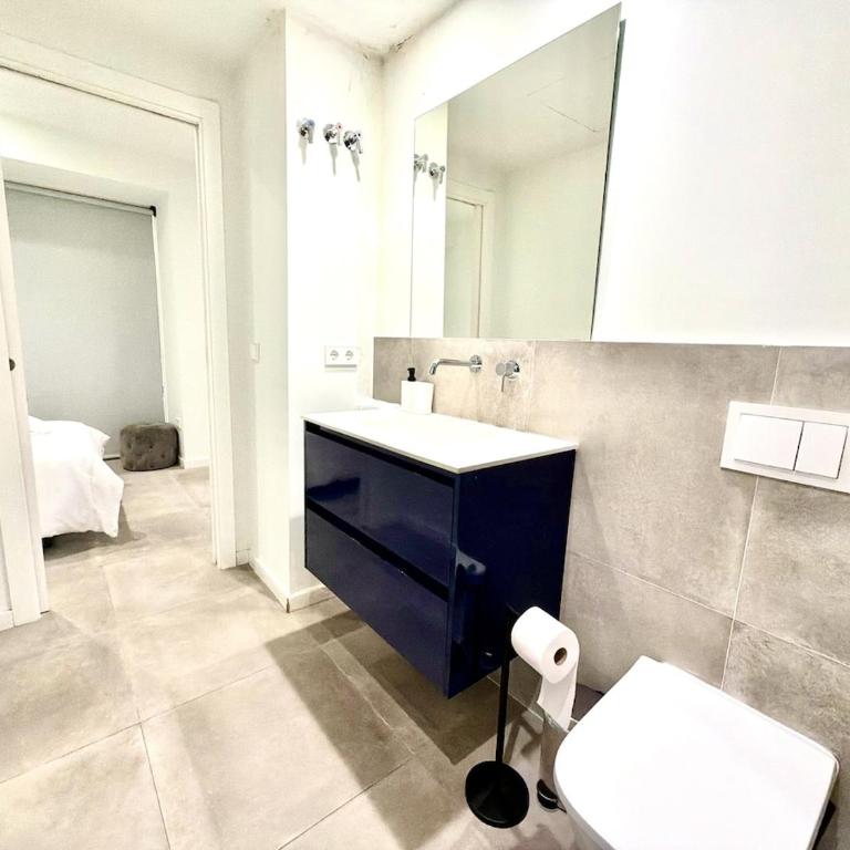 Spacious 2BR,2BA Near Nou Mestalla Valencia - Appartamento con 2 Camere da Letto - 23