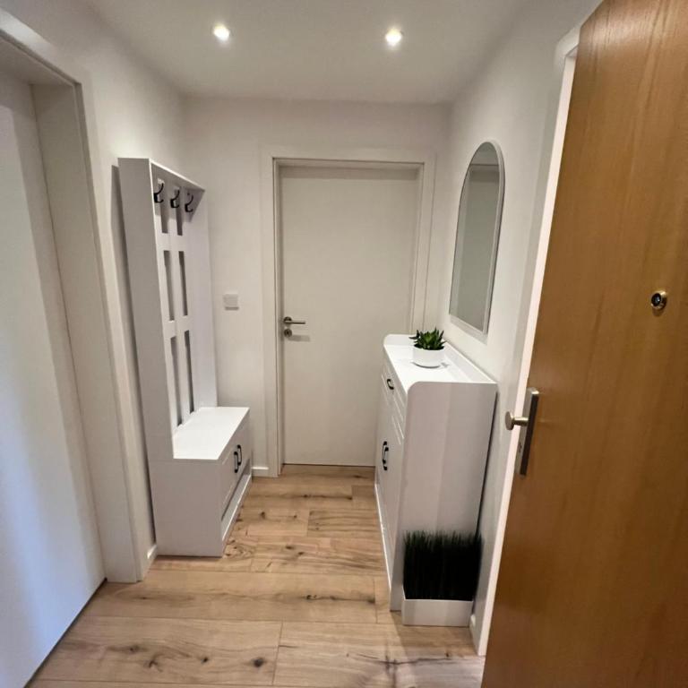 BearStay Apartment Augsburg - Flexibel für Familien, Reisende und Firmen 4 Personen mit Kind - Appartamento con 1 Camera da Letto - 23