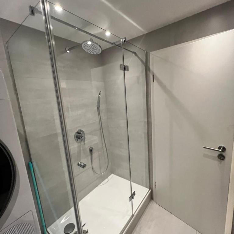 BearStay Apartment Augsburg - Flexibel für Familien, Reisende und Firmen 4 Personen mit Kind - Appartamento con 1 Camera da Letto - 22