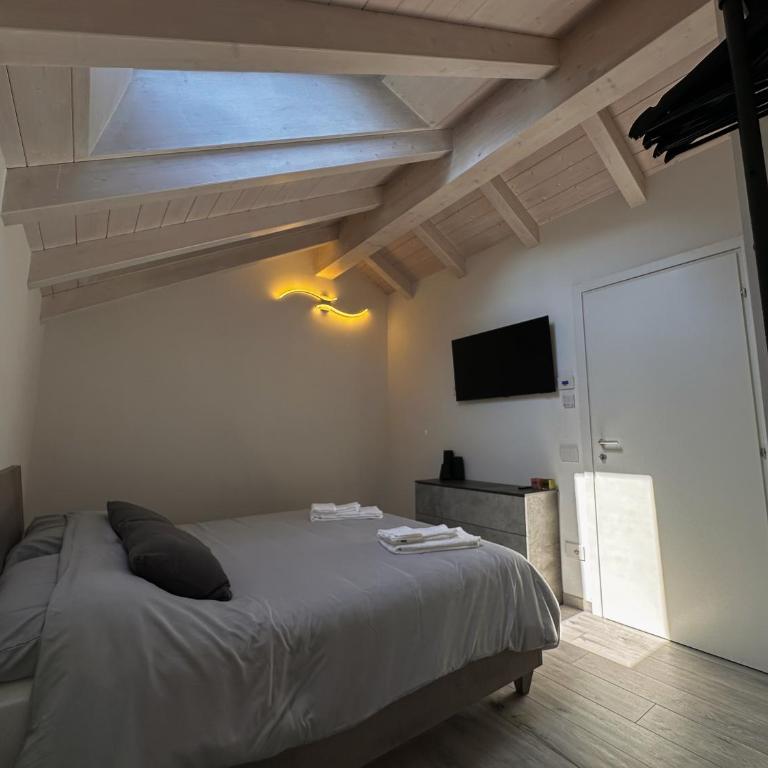 Mansarda Vista Eremo di San Colombano - Appartamento con 1 Camera da Letto - 21