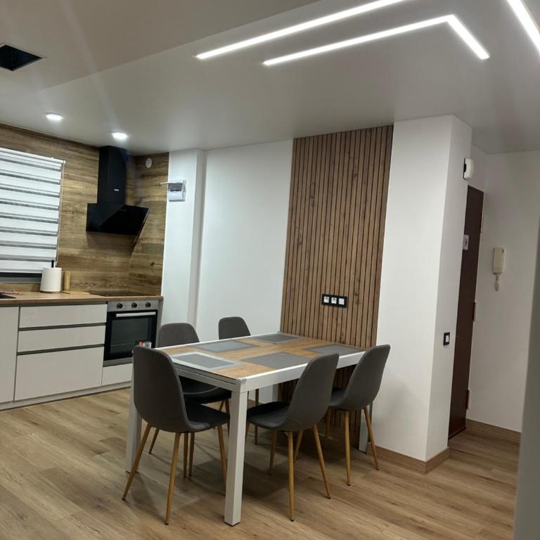 Costa Blanca Apartments - Apartamento de 3 dormitorios - 2
