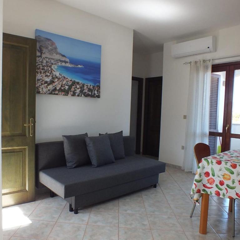 Casa Budoni -Ruhige Ferienwohnung mit Garten,nahe Strand & Zentrum - Two-Bedroom Apartment - 9