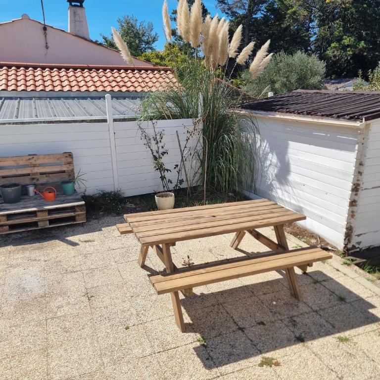 Maison La Narcisse 2km Plage avec Jardin Clos et Wifi - Casa con 3 Camere da Letto - 26