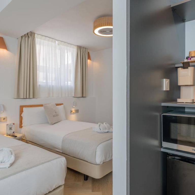Alirena Alicante - Habitación Triple - 12