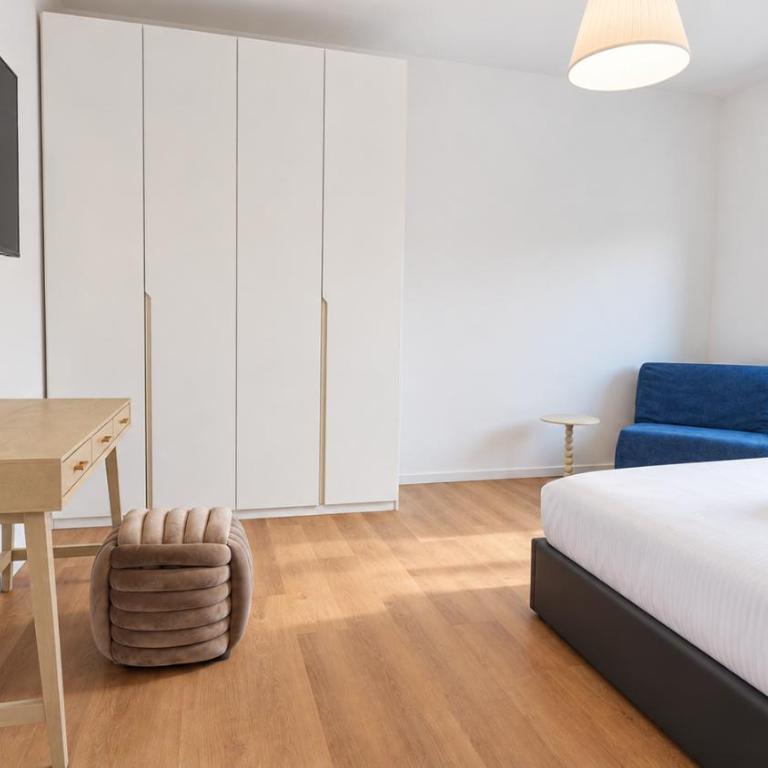 Elegantis Trastevere Family Apartment with Terrace - Near Tram, Train and Bus for the City Centre - Apartment mit 2 Schlafzimmern und Balkon - 20