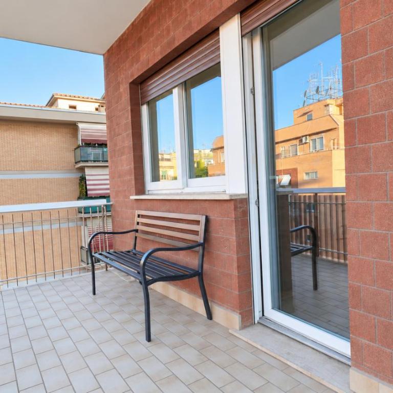 Elegantis Trastevere Family Apartment with Terrace - Near Tram, Train and Bus for the City Centre - Apartment mit 2 Schlafzimmern und Balkon - 32