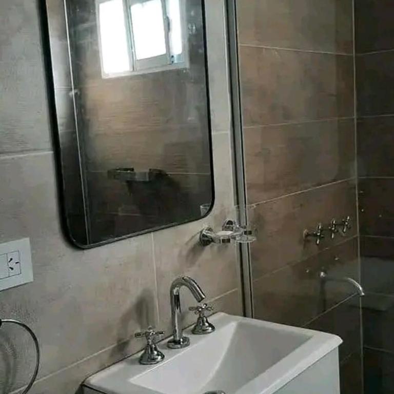 Alojamiento Mayorga - Apartamento de 2 dormitorios - 4