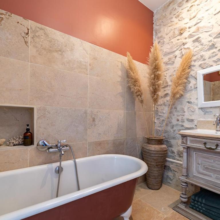 Haussmanimes - Élégance au cœur de Nîmes - Appartement 2 Chambres - 23