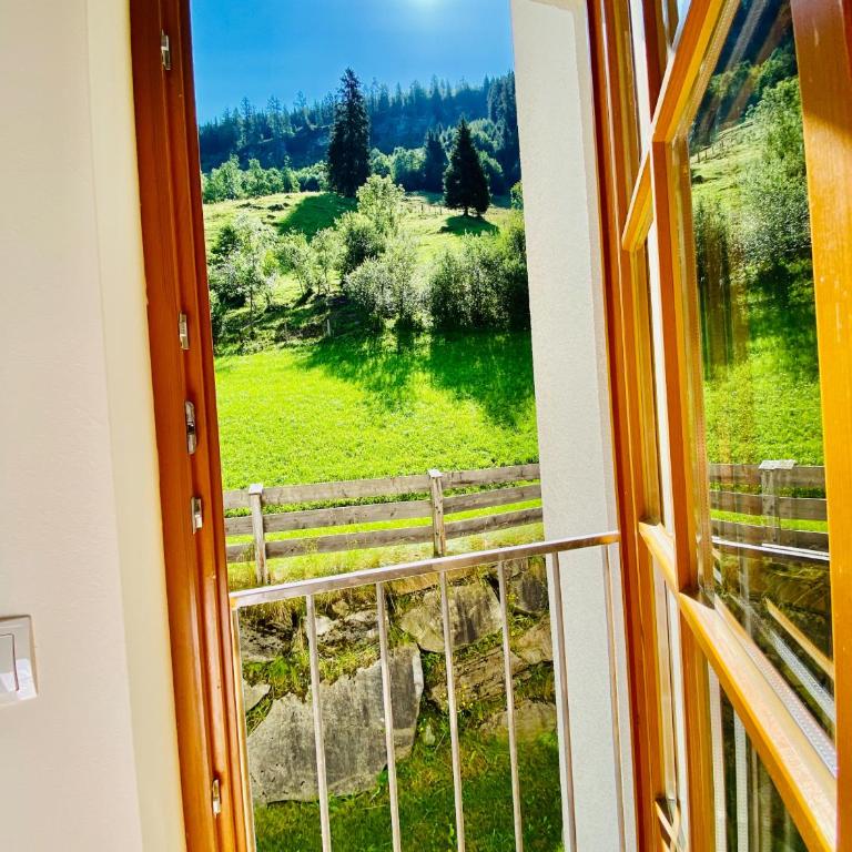 Modern Mountain Aparts 3 and 4 at skiing slope - Apartment mit Balkon - 21