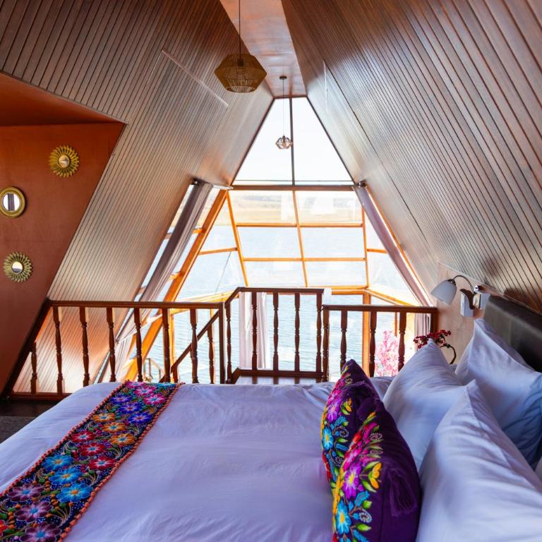 KAY PACHA LODGE Uros - Deluxe Suite with Spa Bath - 5