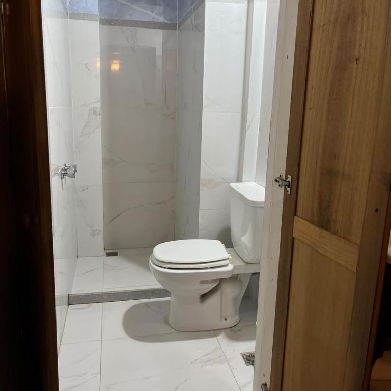 Hostel Llahuen - Triple Room with Private Bathroom - 7