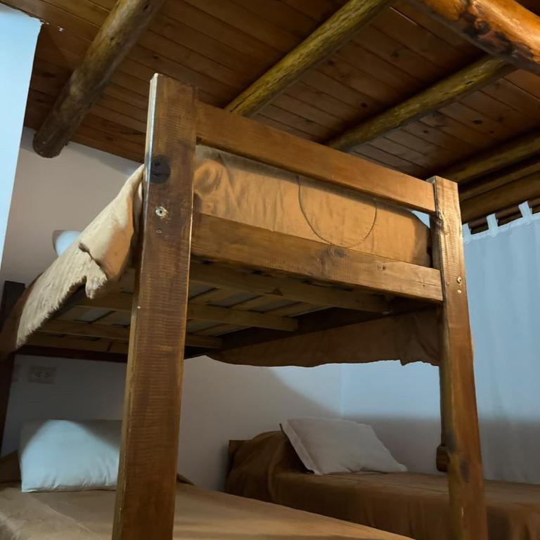 Hostel Llahuen - Triple Room with Private Bathroom - 4