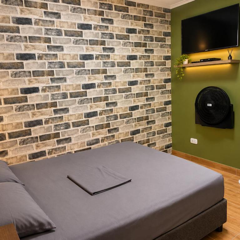 Passion Hostel - Barranco - Single Room with Private Bathroom - 3