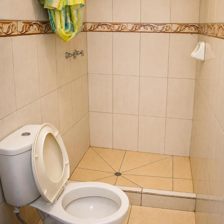 Passion Hostel - Barranco - Single Room with Private Bathroom - 4