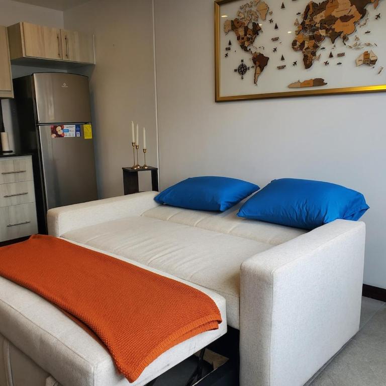 QuitoVibes4U Elegant, Prime location, welcoming! - Two-Bedroom Apartment - 8