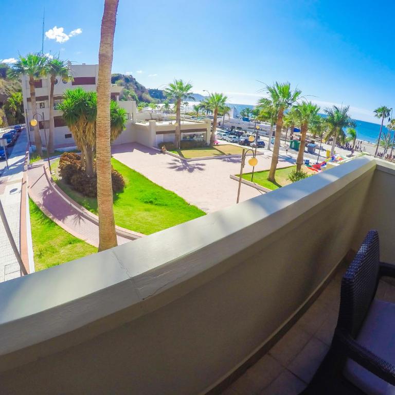 Burriana Beach Apartment - Apartamento con vistas parciales al mar - 2