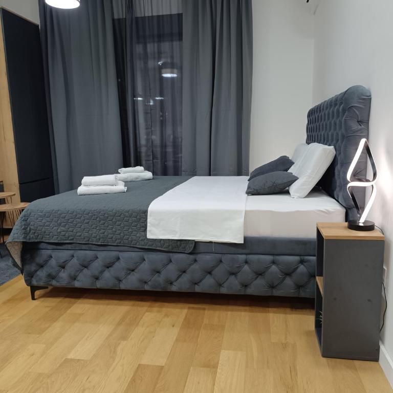 Apartman Aleksa Balkan Square Centar - Studio Apartment with Queen Bed - 43