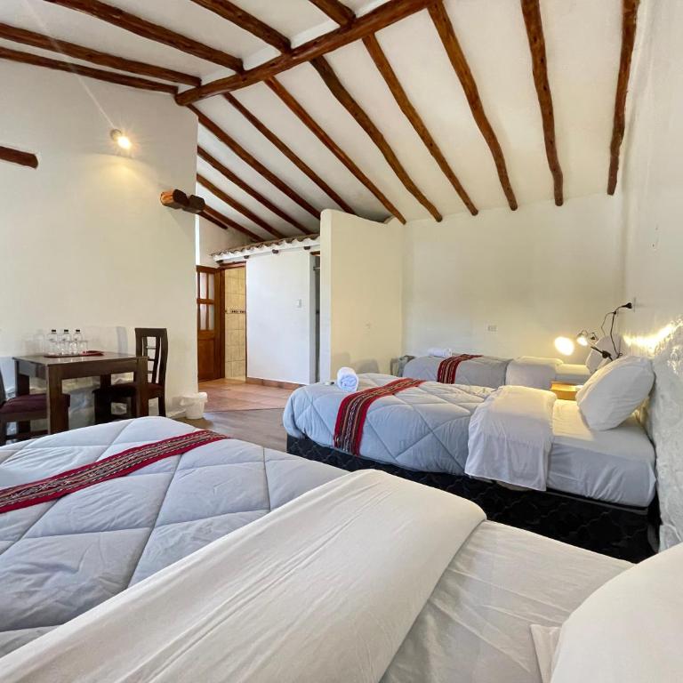Hotel Sagrada Tierra Ollantaytambo - Triple Room with Mountain View - 17