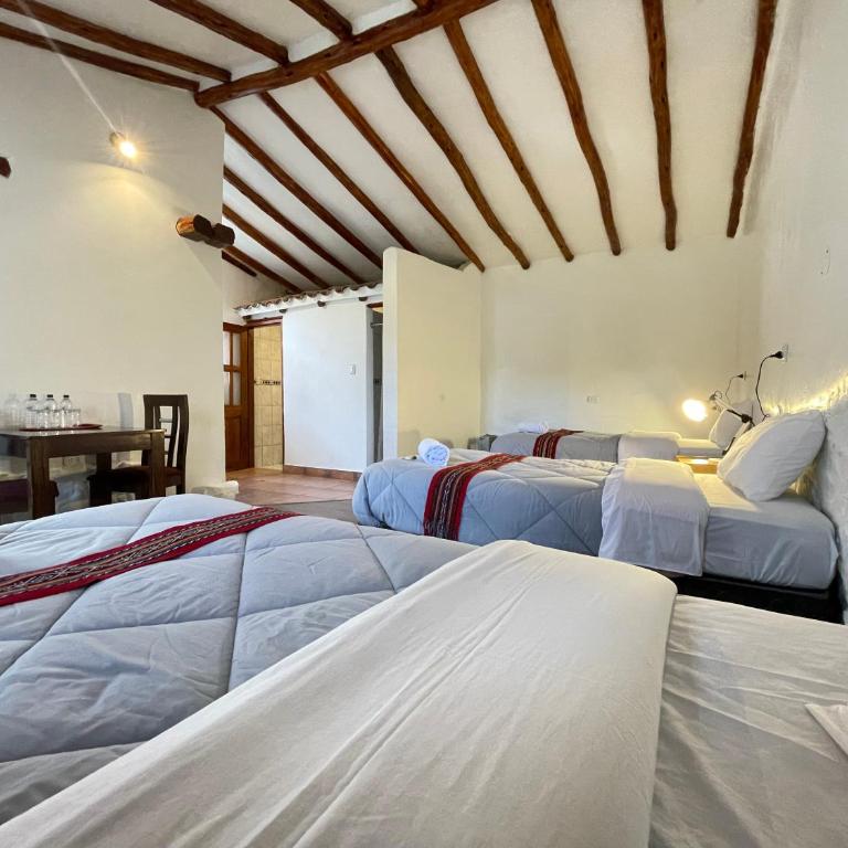 Hotel Sagrada Tierra Ollantaytambo - Triple Room with Mountain View - 13