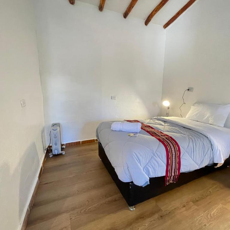 Hotel Sagrada Tierra Ollantaytambo - Triple Room with Mountain View - 6