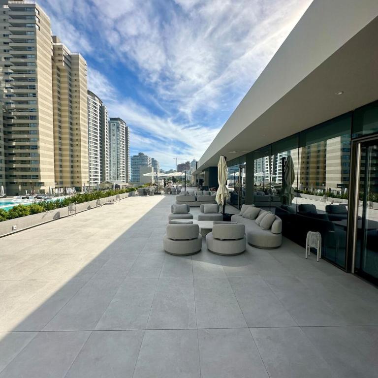LUXURY apartment in Trump Tower, oceanfront - Apartamento - 36