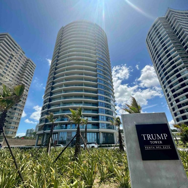 LUXURY apartment in Trump Tower, oceanfront - Apartamento - 44