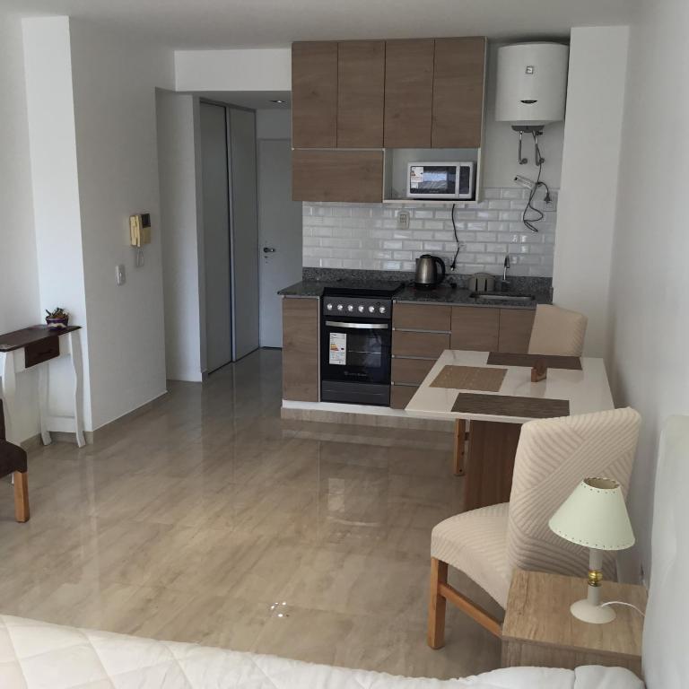 El centrico moderno luminoso - Apartamento de 1 dormitorio - 12
