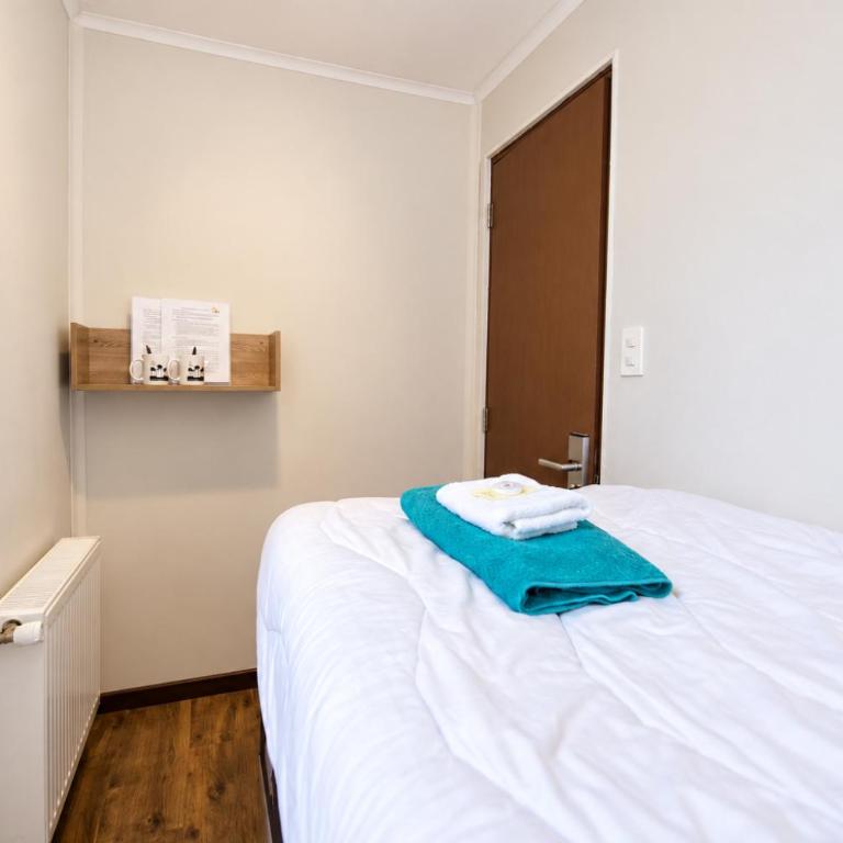 Hotel La Casa Temuco - Habitación Doble con baño privado - 2 camas - 3
