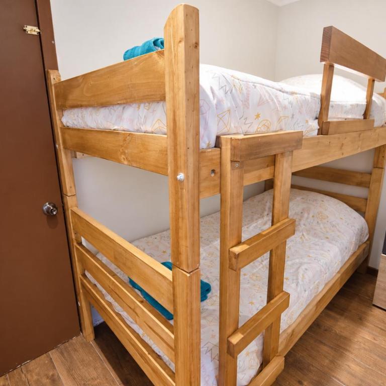 Hotel La Casa Temuco - Double Room with Bunk Bed and Private Bathroom - 4